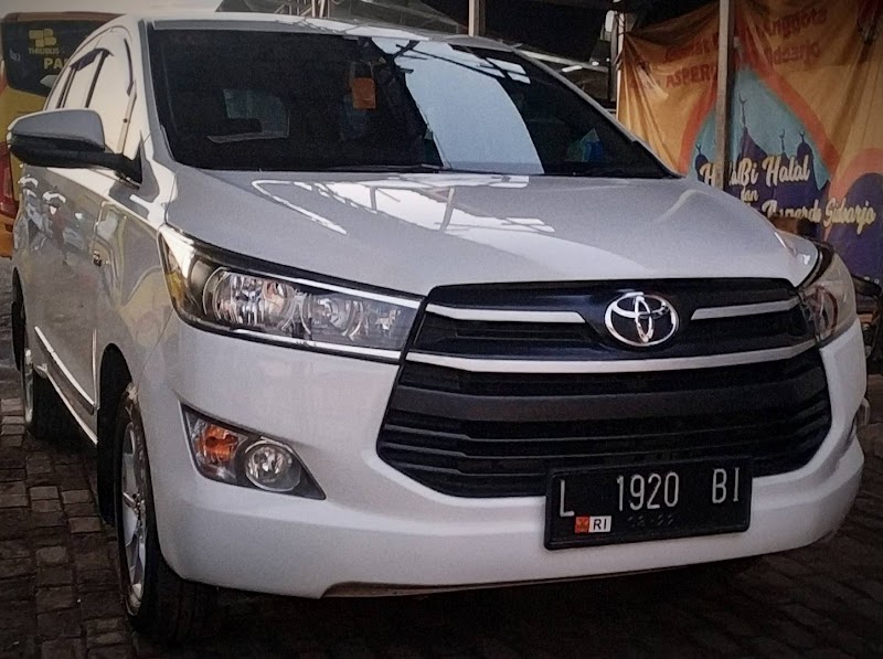 Rental Mobil Pernikahan di Kota Surabaya